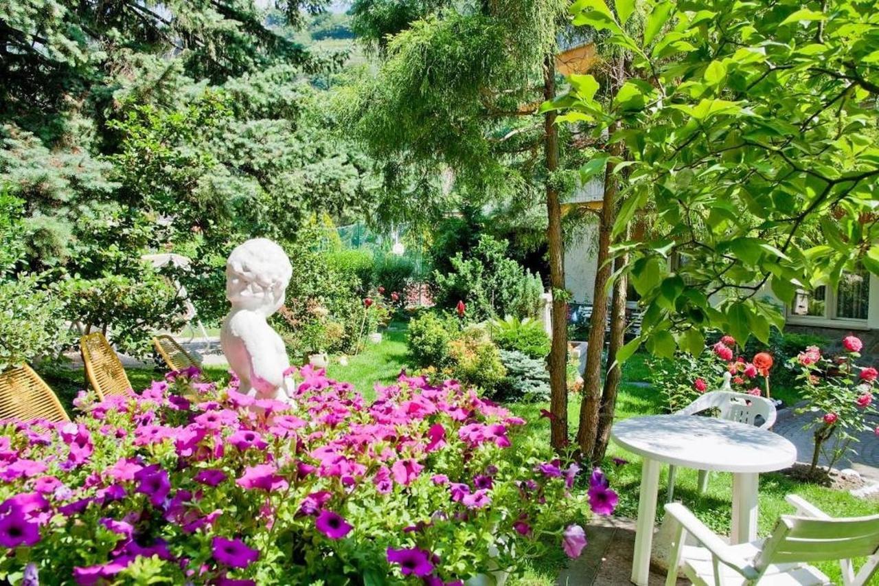 Villa Sabine - Renate Merano Kültér fotó
